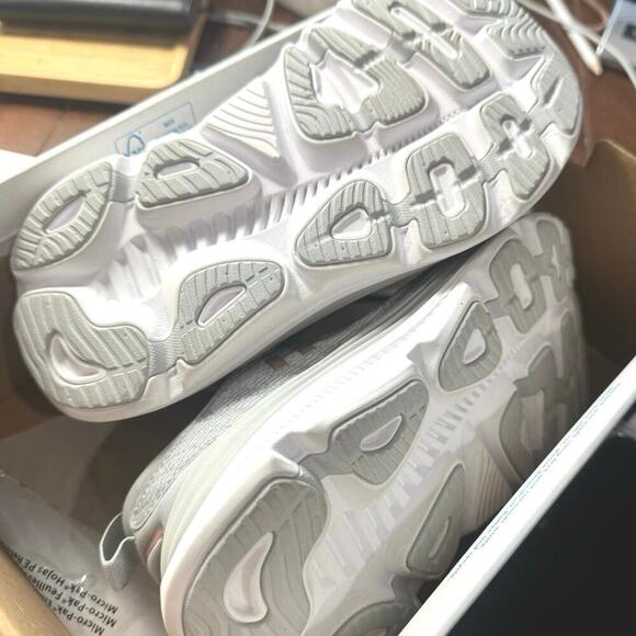 HOKA Women's Gaviota 5 Road Running Shoes in Harbor Mist/Rose Gold Size 5B NWB - Picture 9 of 12